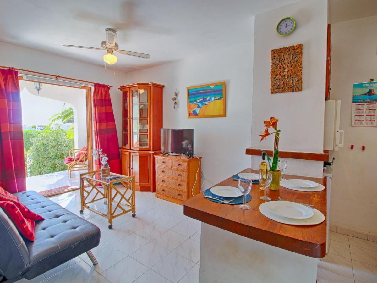 Shangrila-1 By Interhome