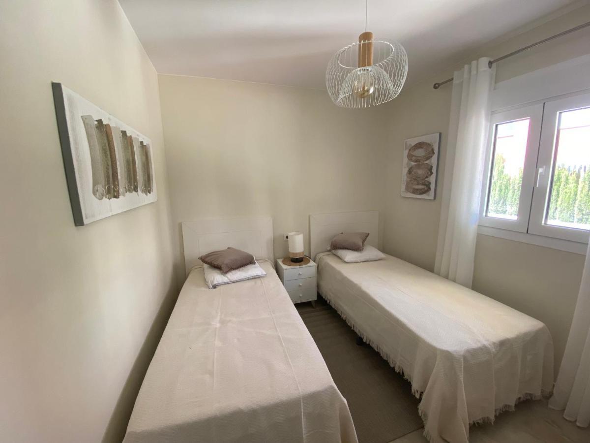 - Azulenacalpe Apartamento *