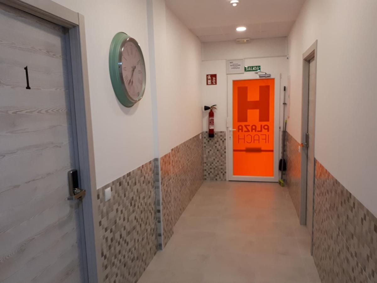 Pensión ріаza Lfach
