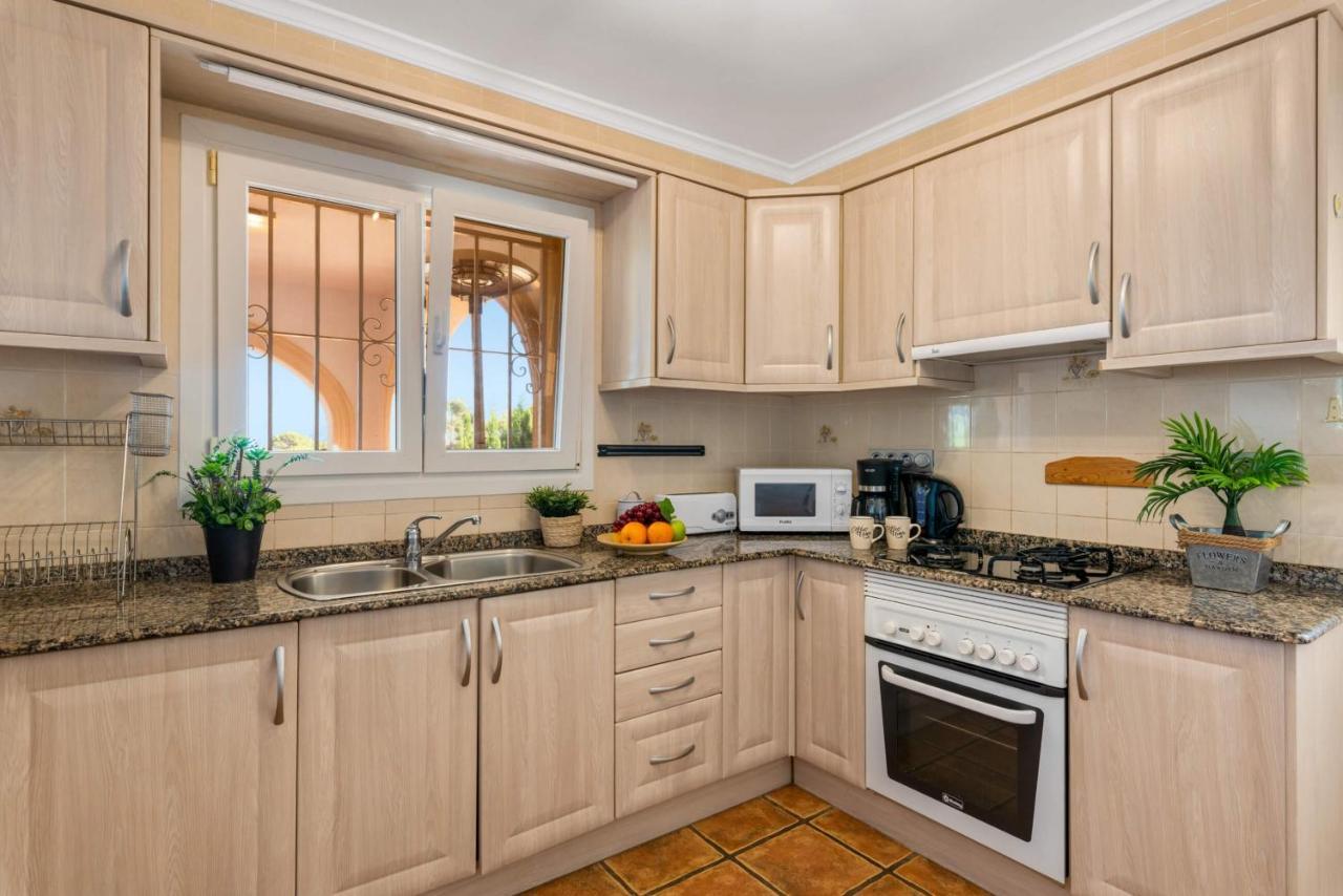 Blasco - Plusholidays Villa Calpe