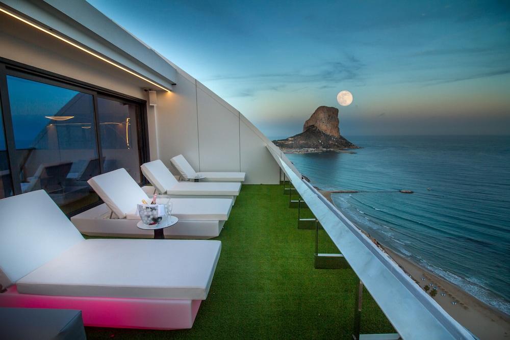 Hotel Estimar Suitopia 4*
