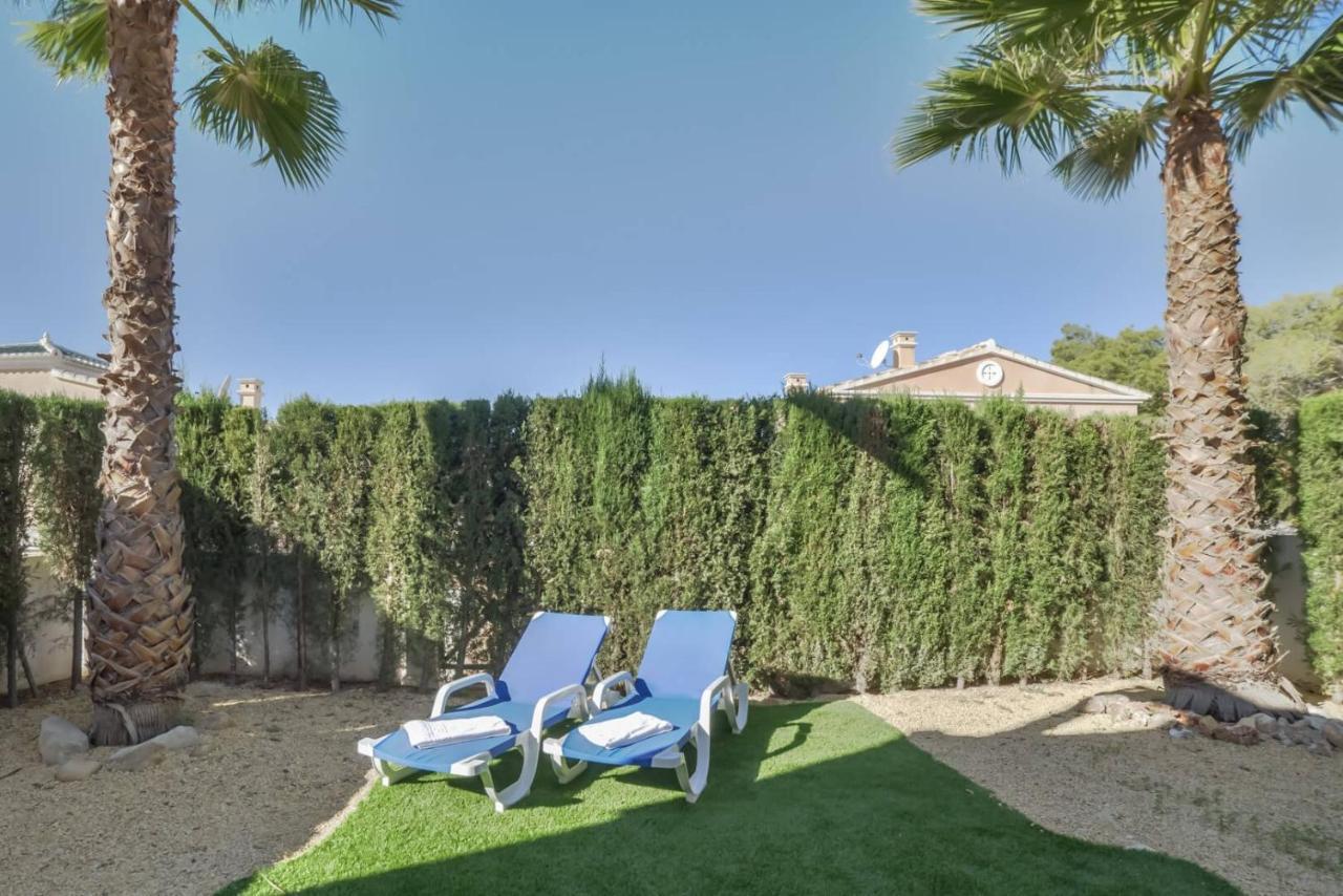 Rosa - Plusholidays * Calpe