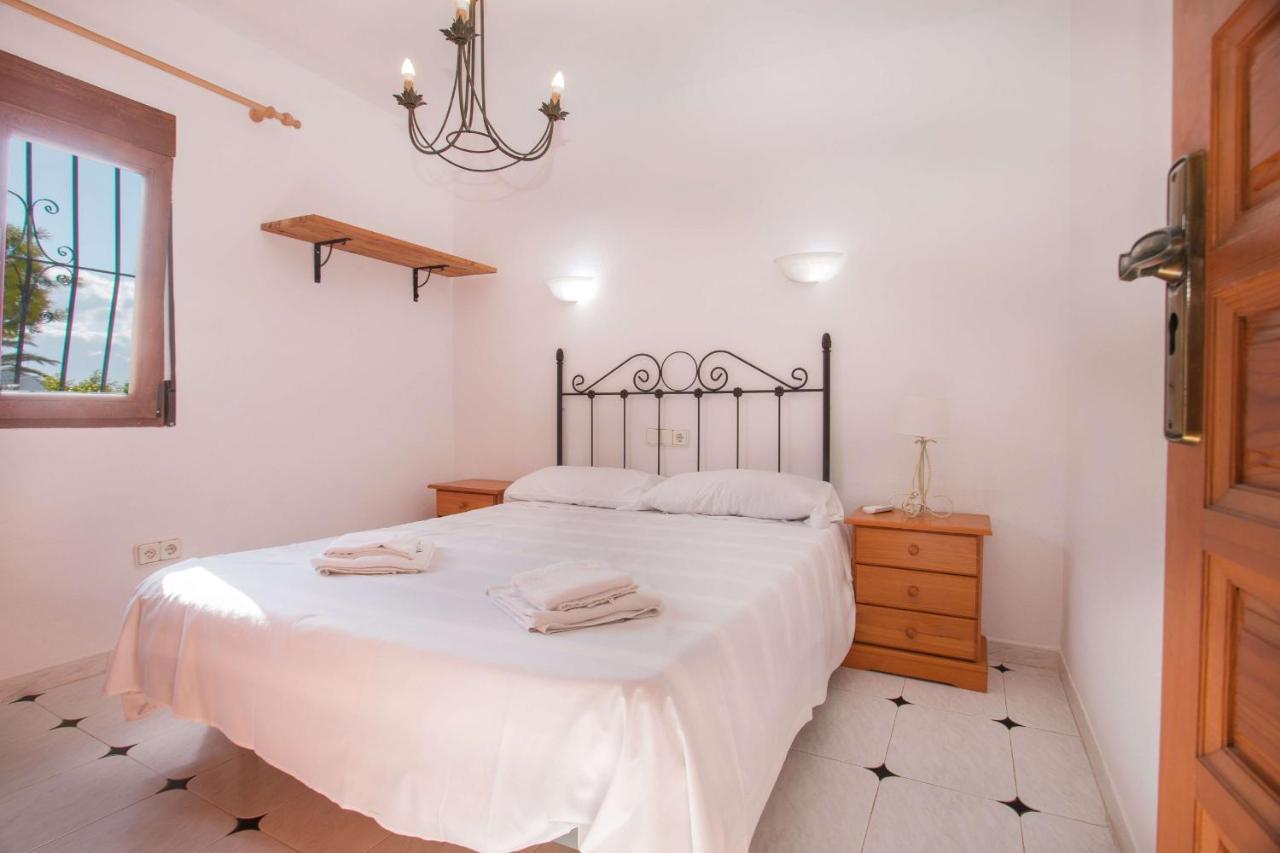 Villa Ibiza - Plusholidays Calpe