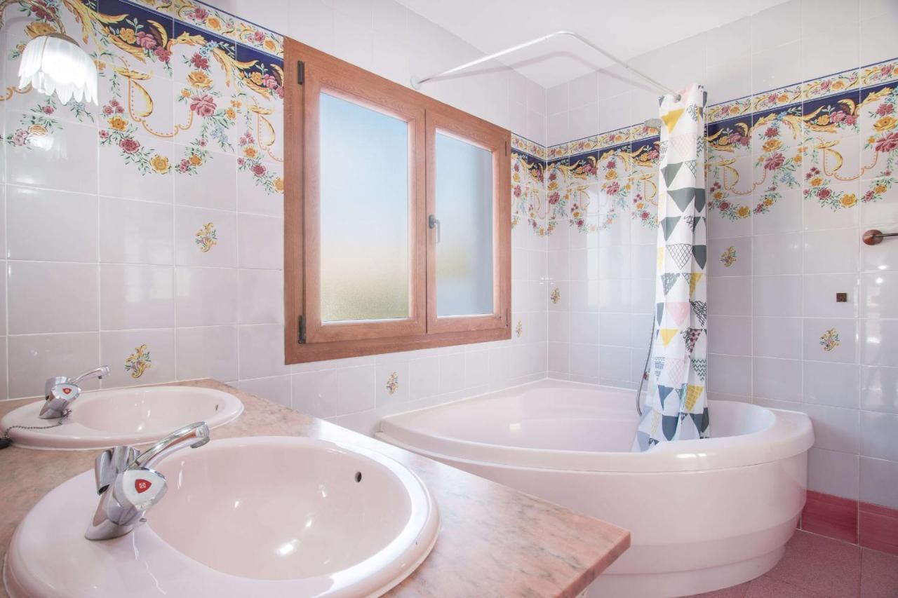 Villa Ibiza - Plusholidays