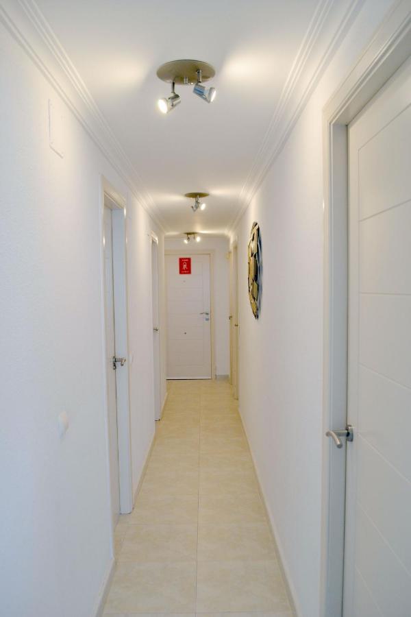 Firstline Rubino Arenal-bol