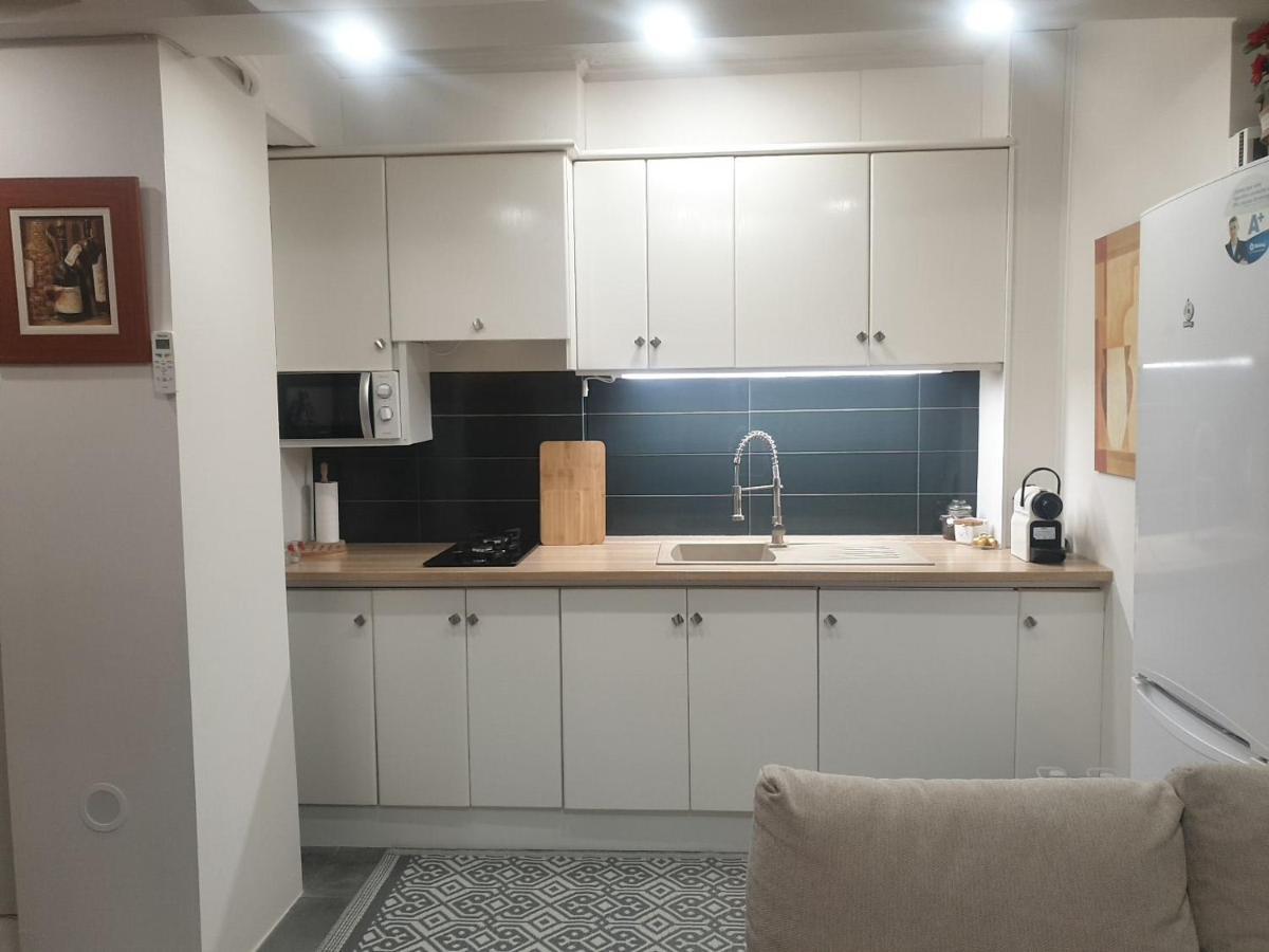 By The Apartamento *