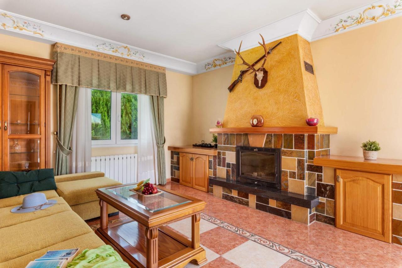 Serena - Plusholidays * Calpe