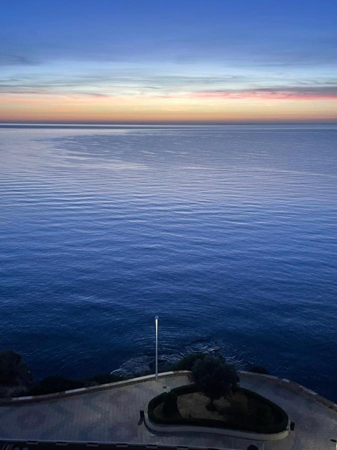 Apartment Horizonte First Line, Sea View, Quiet