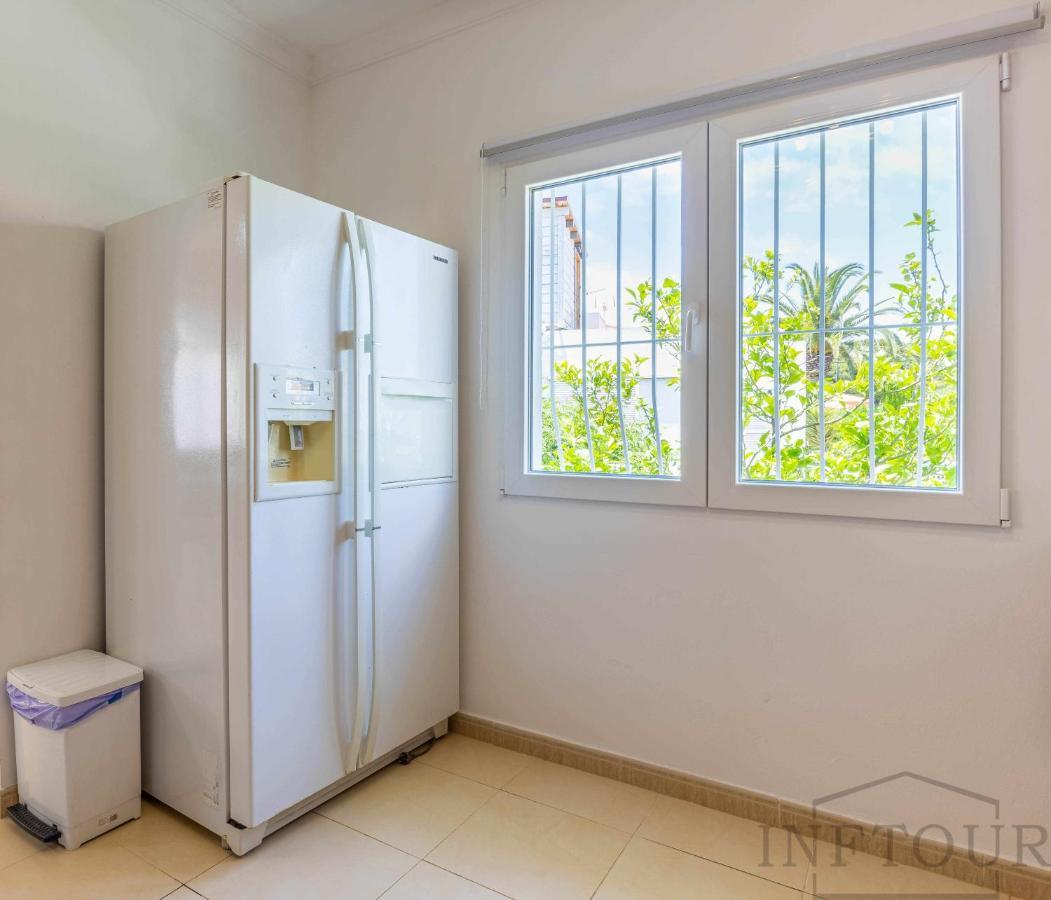 Inftour La Fustera Holiday home