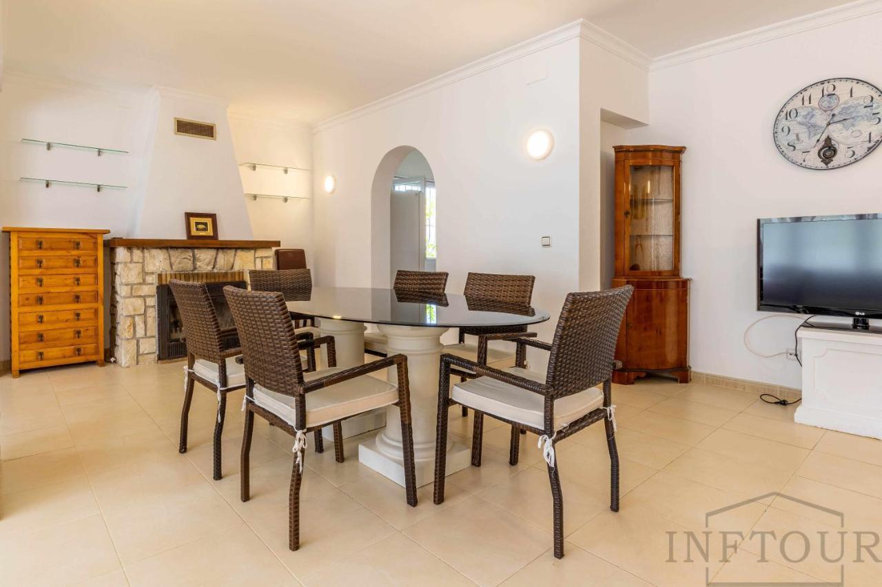 La Fustera B Inftour Сasa de vacaciones