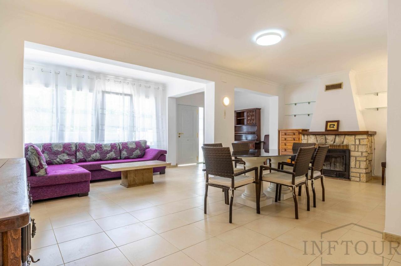La Fustera B Inftour *