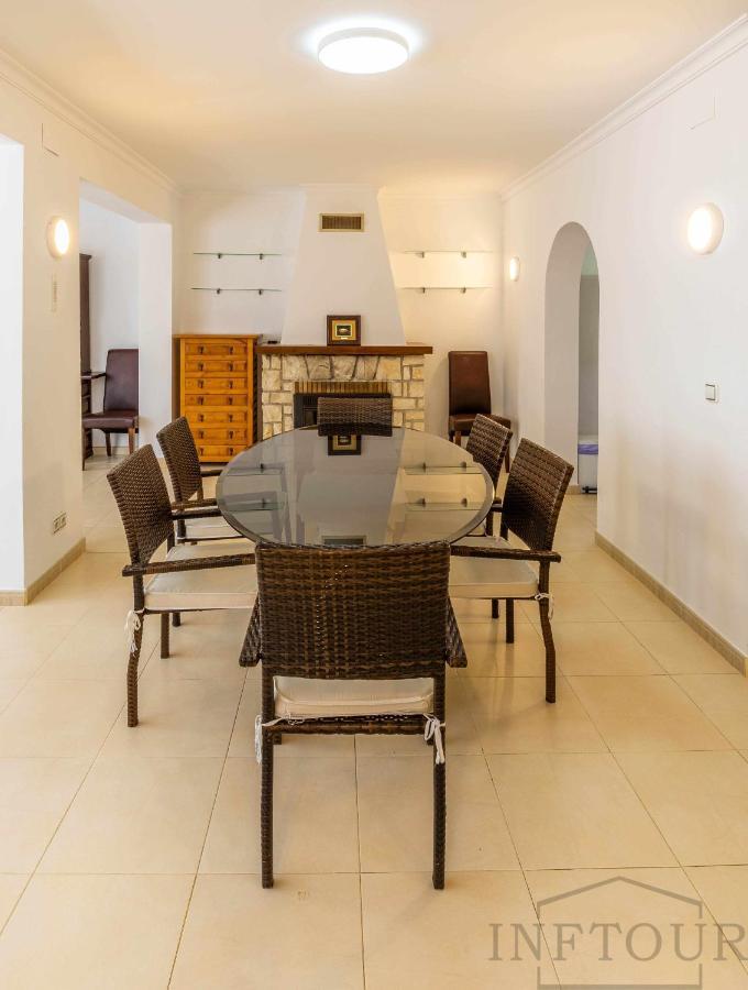 Inftour La Fustera Holiday home *