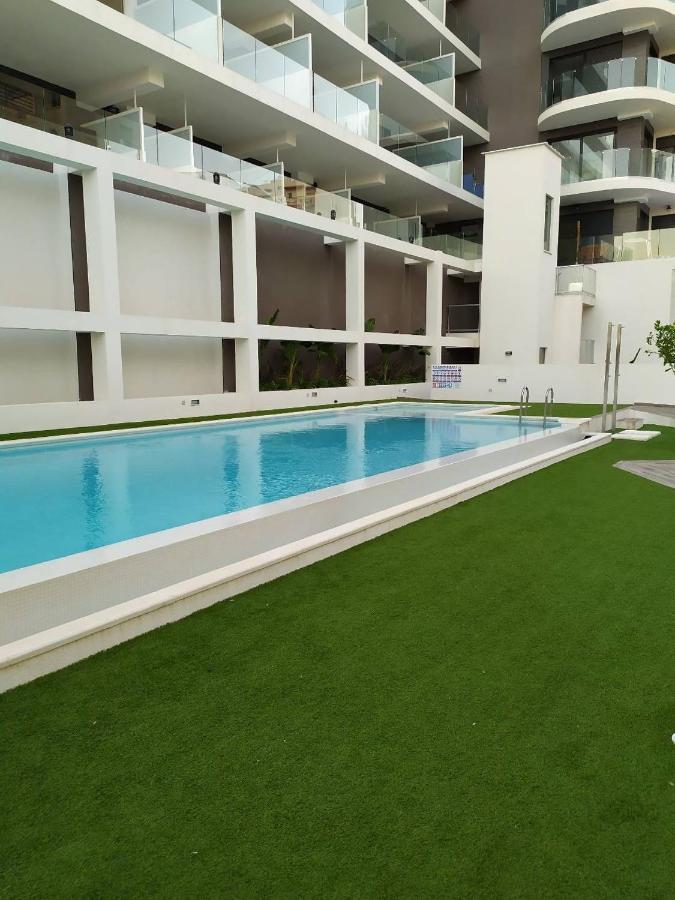 1 Apartamento *