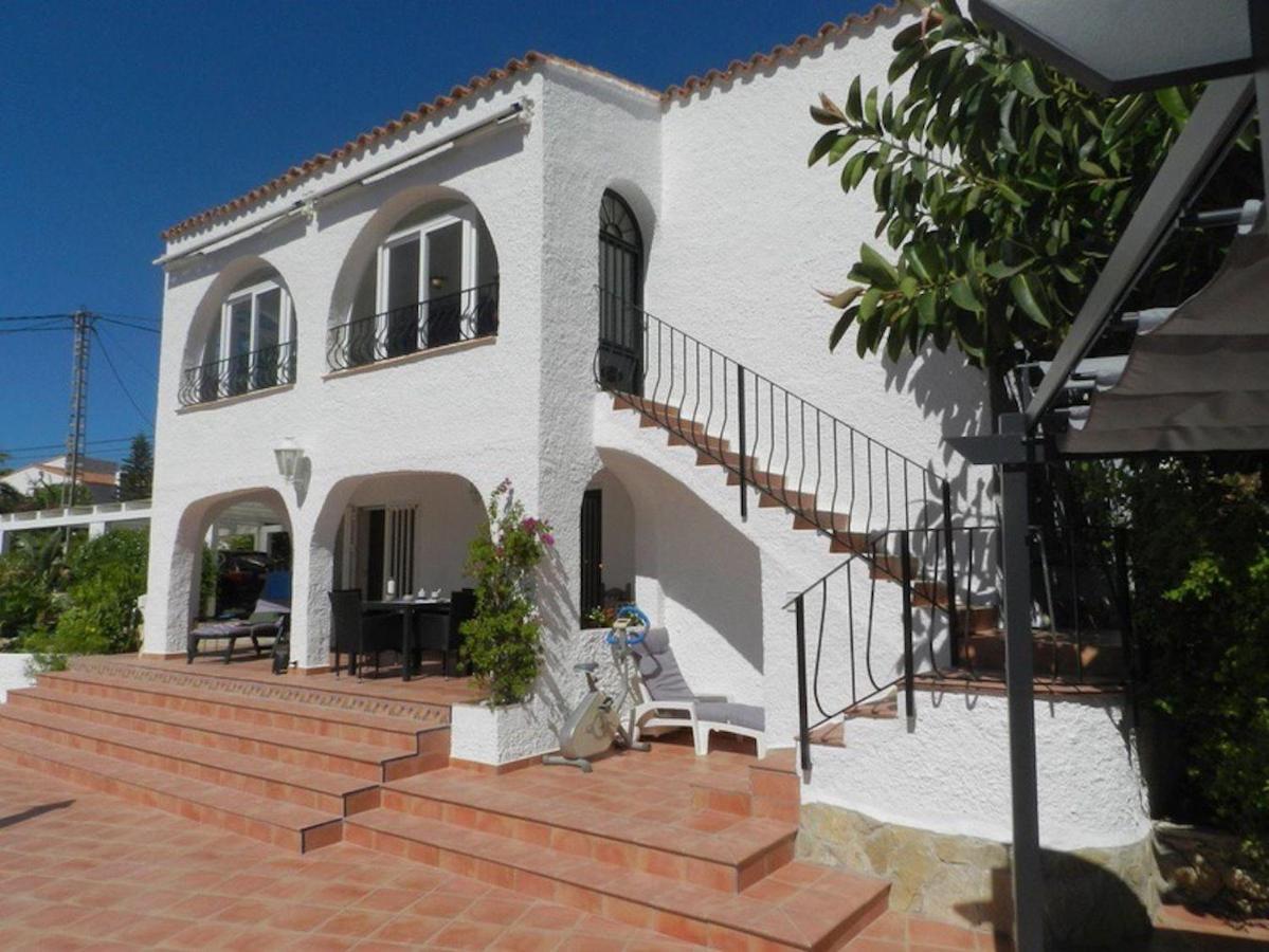 Villa-tina-8-pax