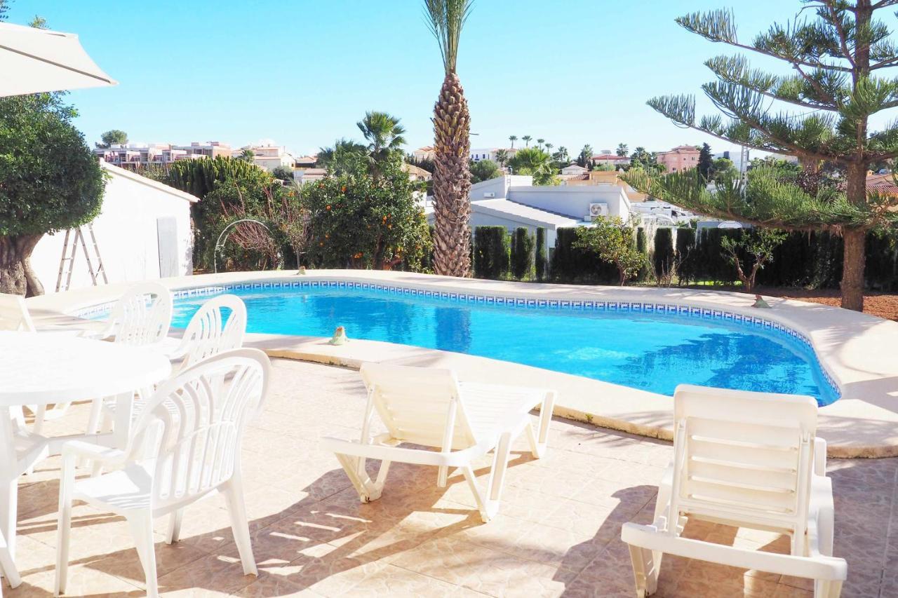 Villa Cerca Playa Y Pueblo Con Piscina Grande *