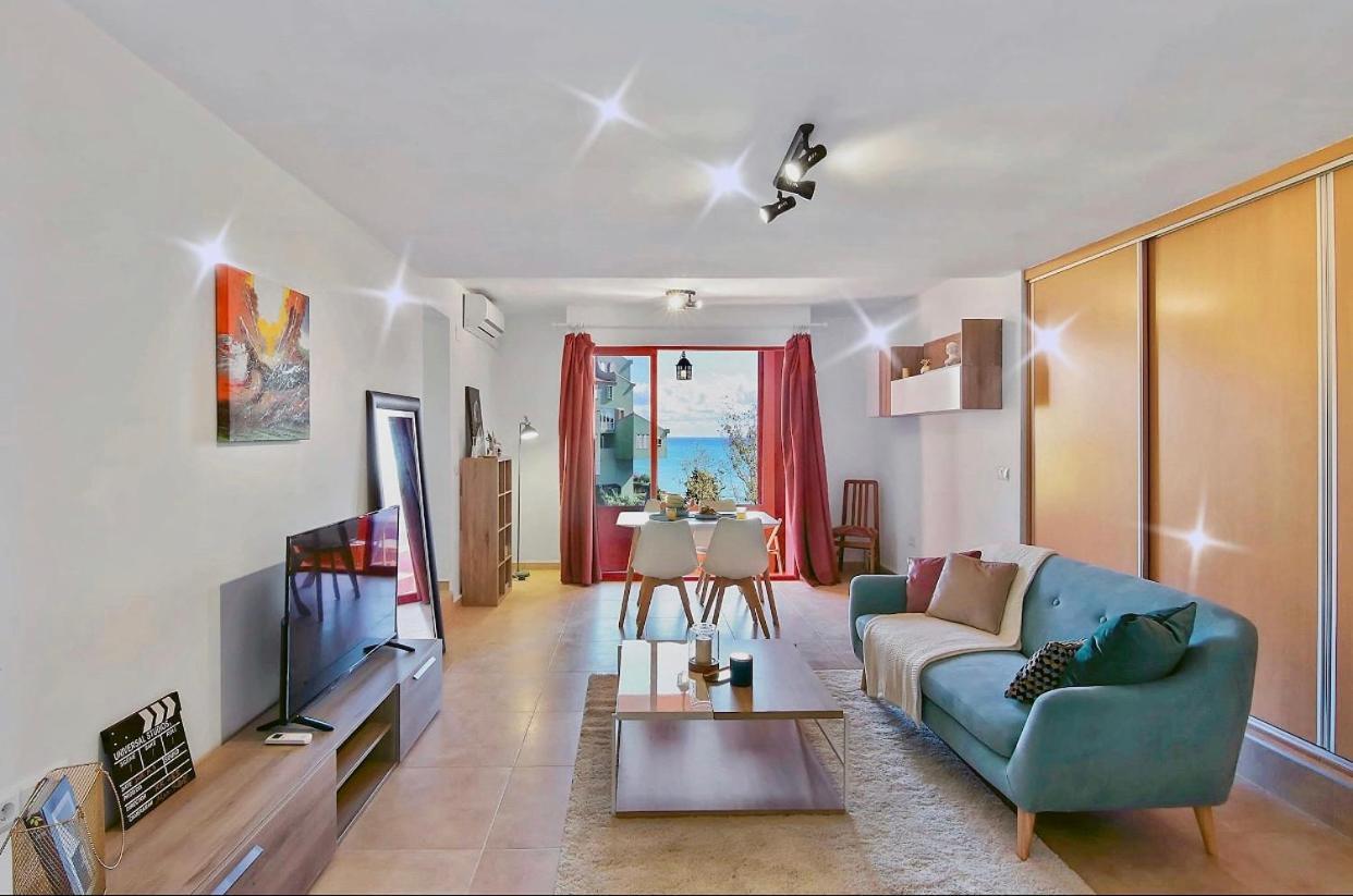 Apartamento Red Wall/noble Series/little Prince/rose/sea *
