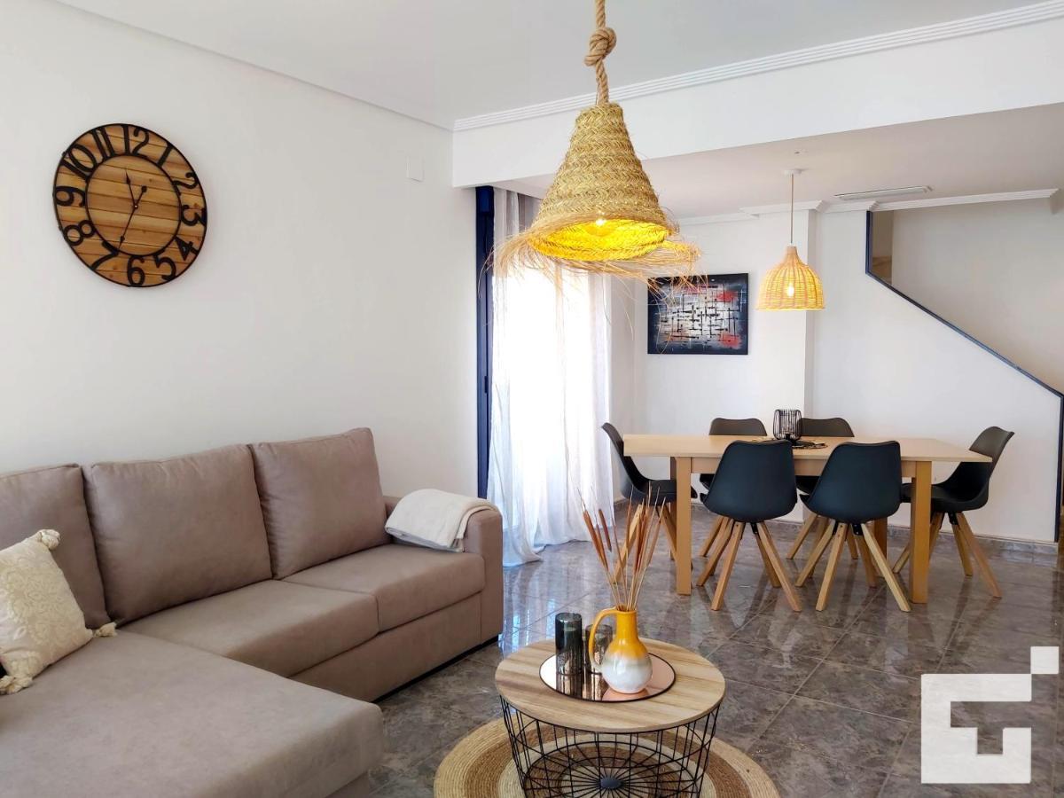 Apartamento Turis *