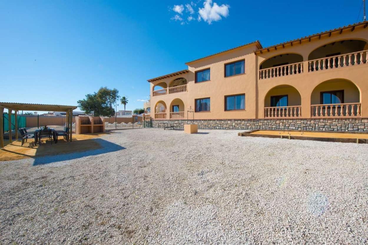 Ambar Villa *