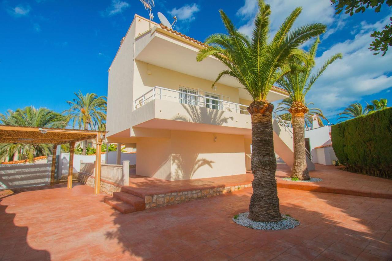 Corina - Plusholidays Villa