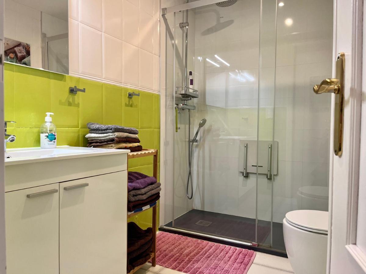 Apartamento Con Parking Y Piscina Frente Al Mar 4 Personas