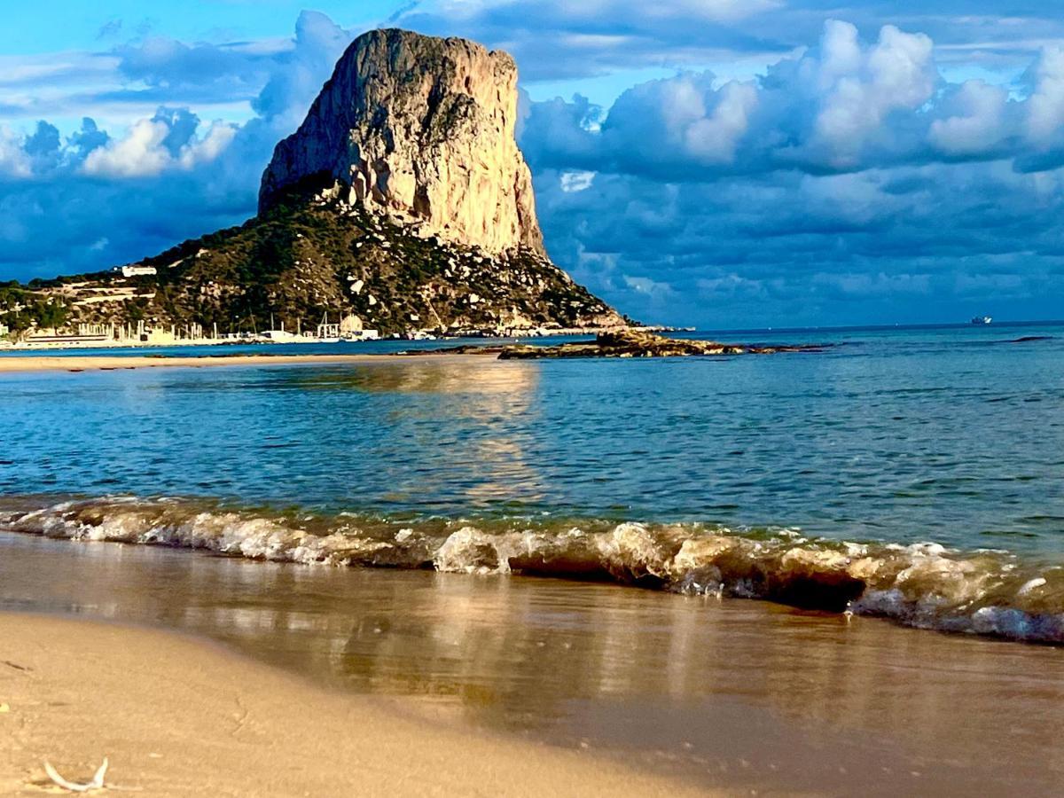 Apartamento By The Beach, Sea View *