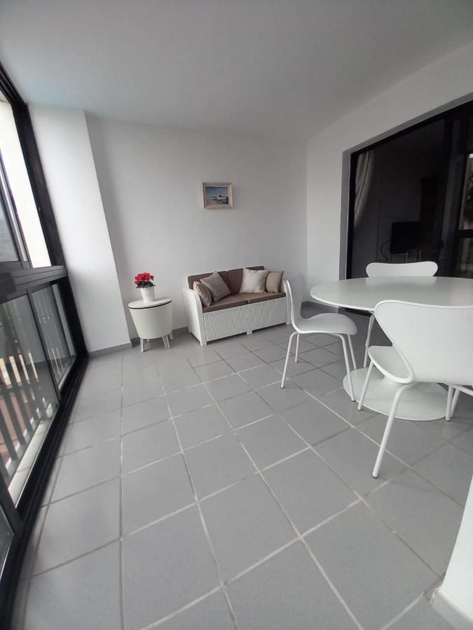 Colon - Plusholidays * Calpe