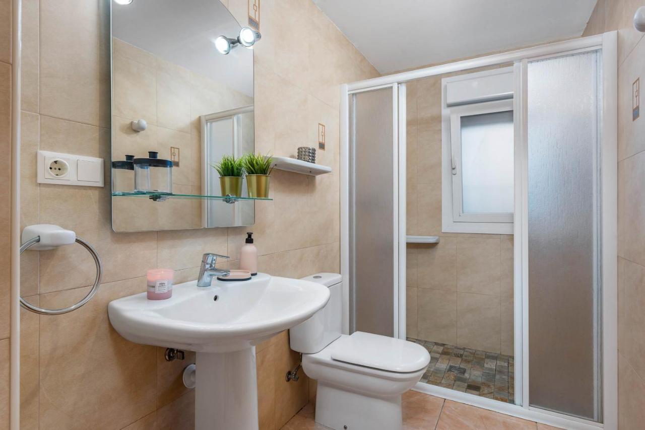 Caleta - Plusholidays Villa