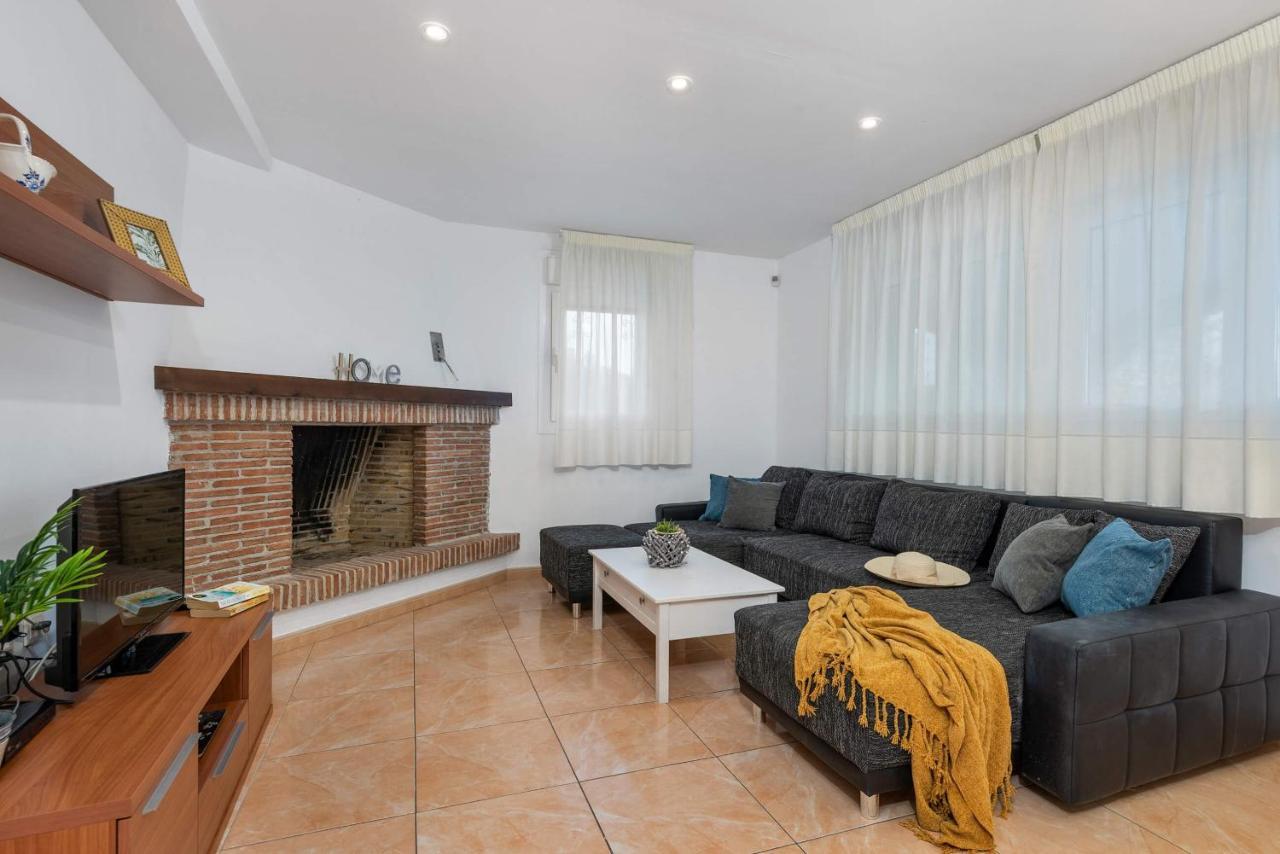 Caleta - Plusholidays Villa