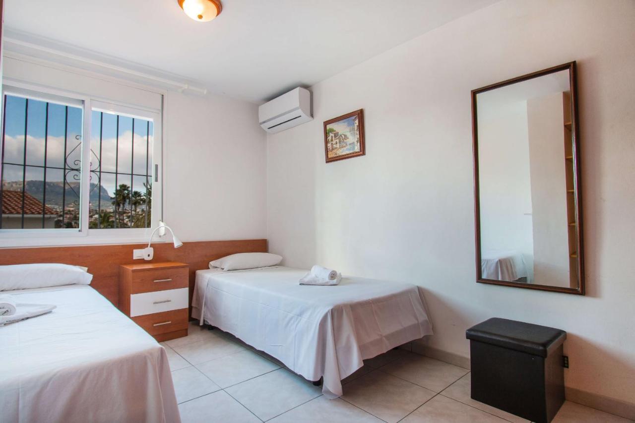 Corina - Plusholidays Calpe