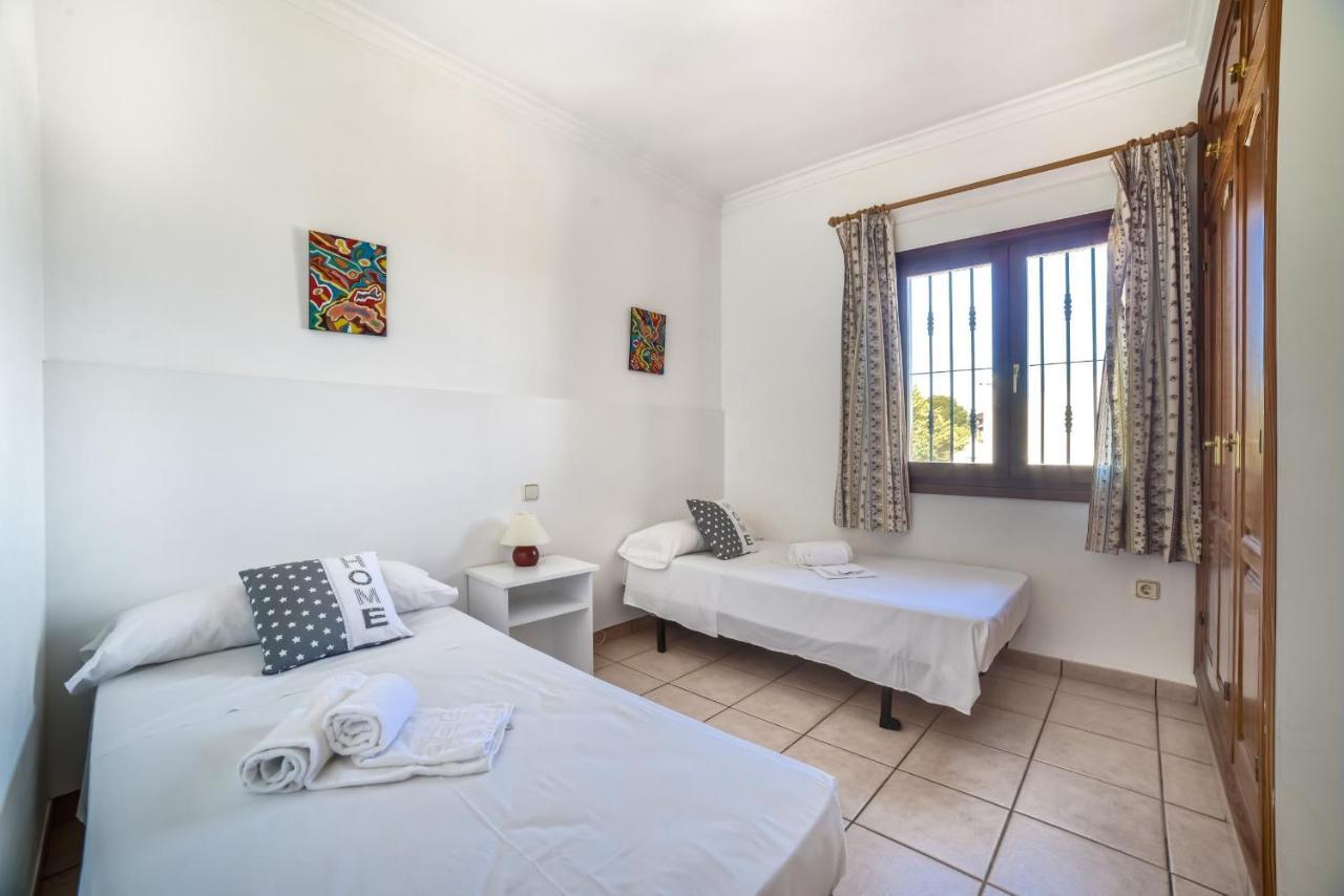 Fuster - Plusholidays Villa *