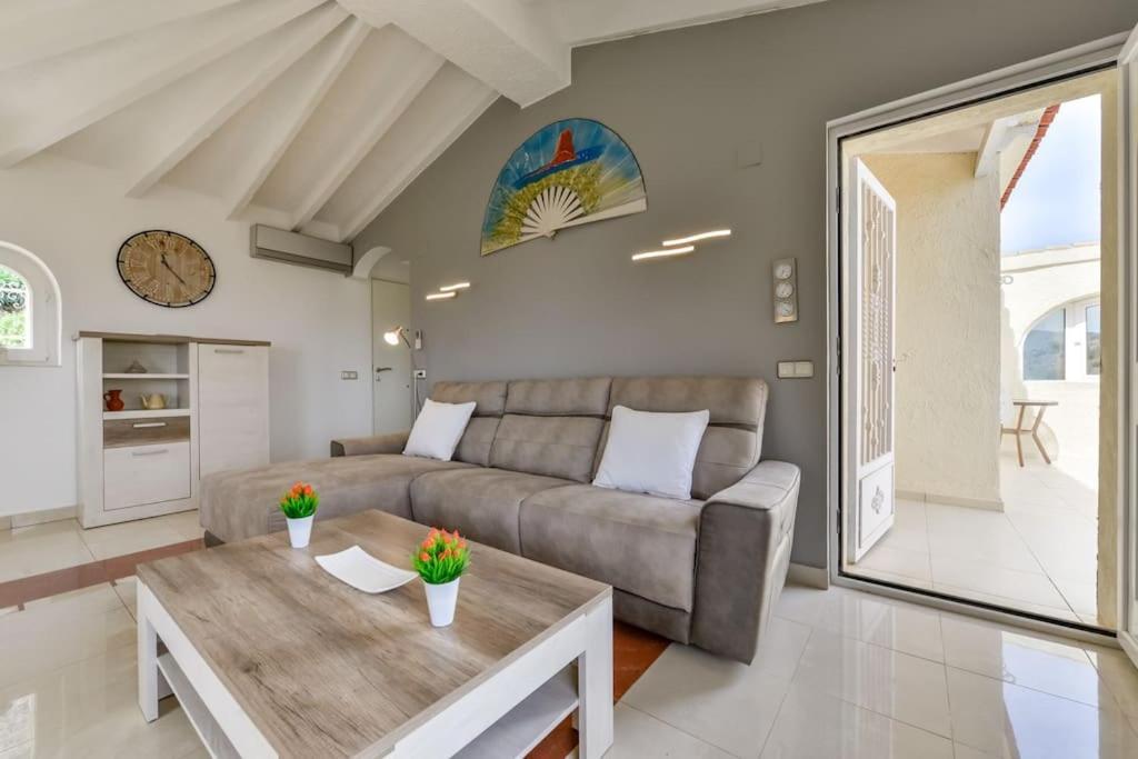 Villa Guzman - Tango Calpe