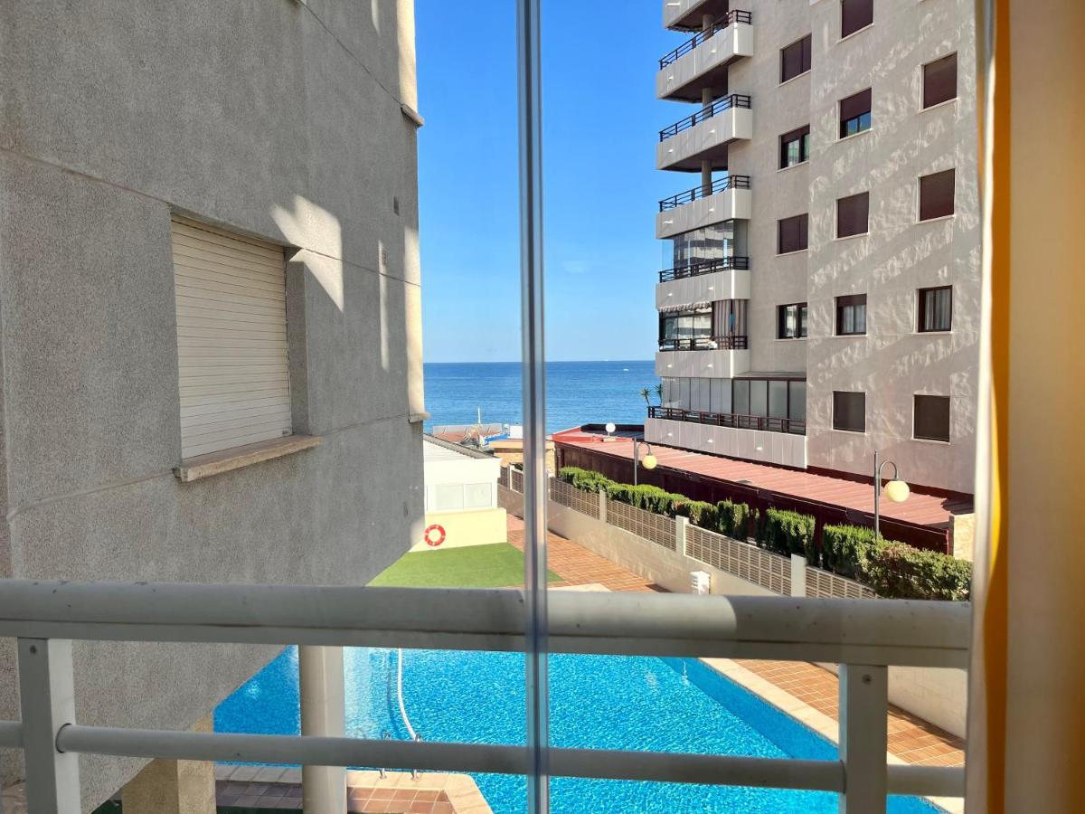 Con Parking Y Piscina Frente Al Mar 4 Personas *