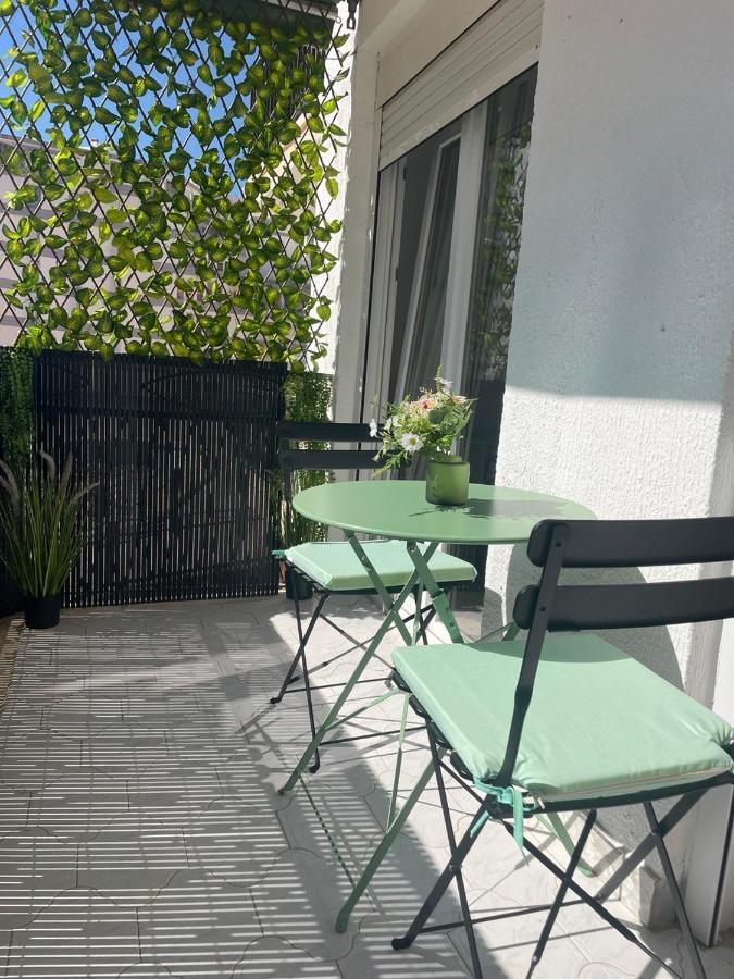 Apartamento Iris 5 Minutos De La Playa, Centro De Ciudad