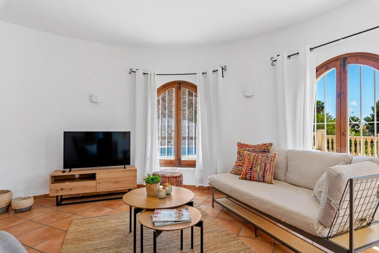 Elice - Plusholidays * Calpe