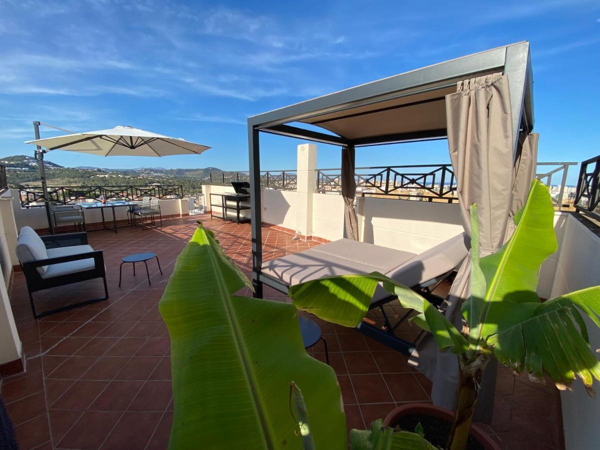 With Solarium/terrace. Apartment