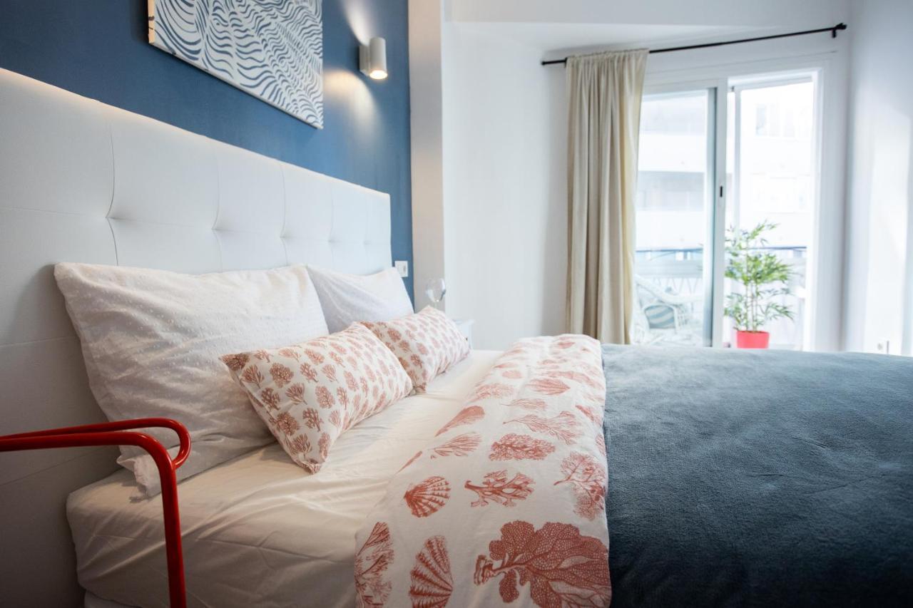Feria. Centrico A Solo 200 Metros De La Playa Apartamento *