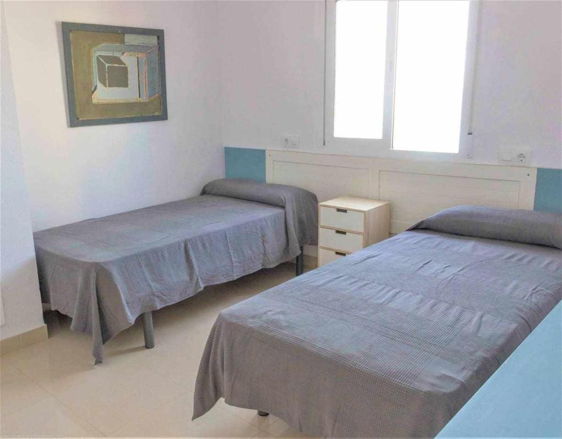Apartment 4c Mar2 1 *
