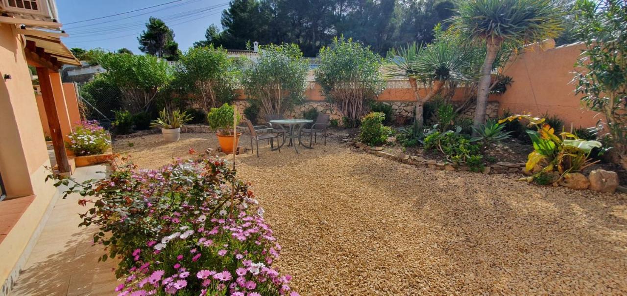 Villa Cheerful 2-bedroom With Private Pool Calpe
