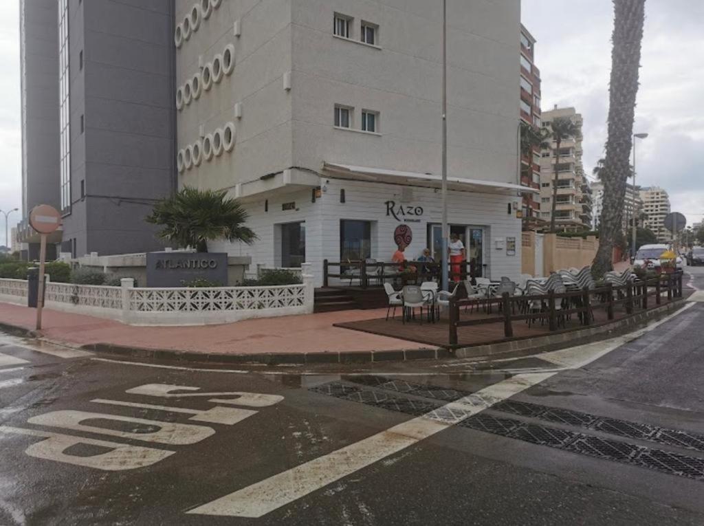 Apartamento Atlantico Beach Primera Linea, Vista Al Mar, Gran Terraza *