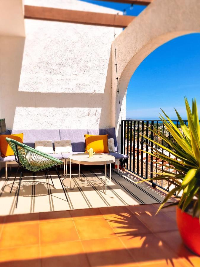 The View: Sea, Mountain, Terrace, Swimming Pool Apartamento *