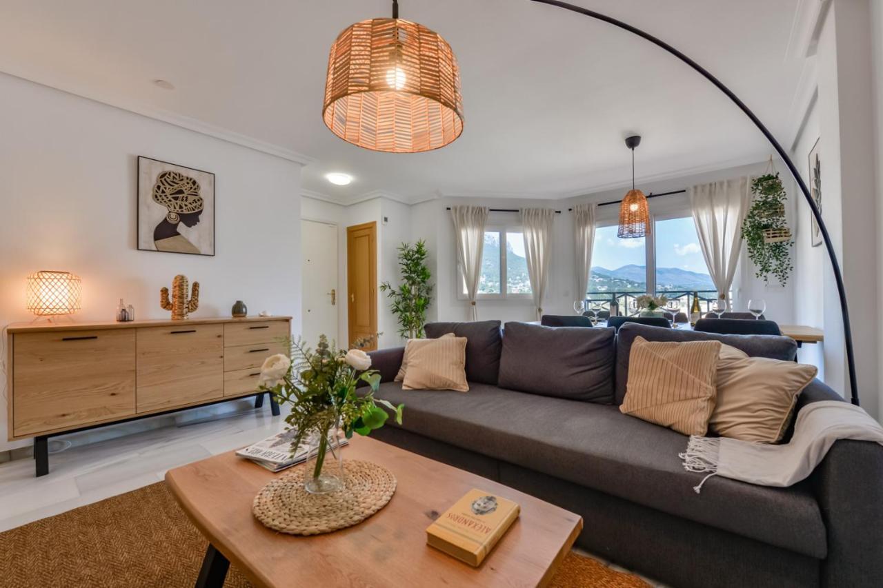 Modern / Quiet 3 Bdrs Flat In The Heart Of Apartment