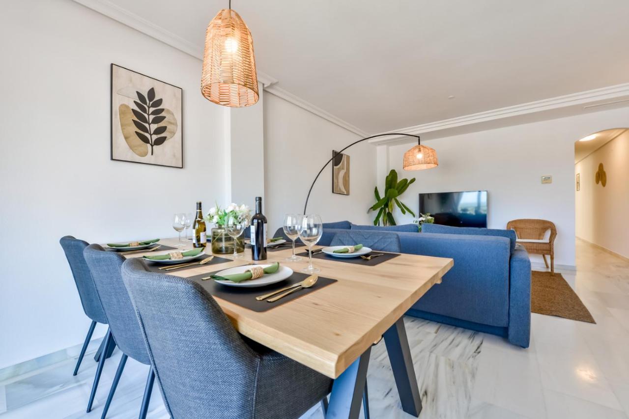 Modern / Quiet 3 Bdrs Flat In The Heart Of Apartment
