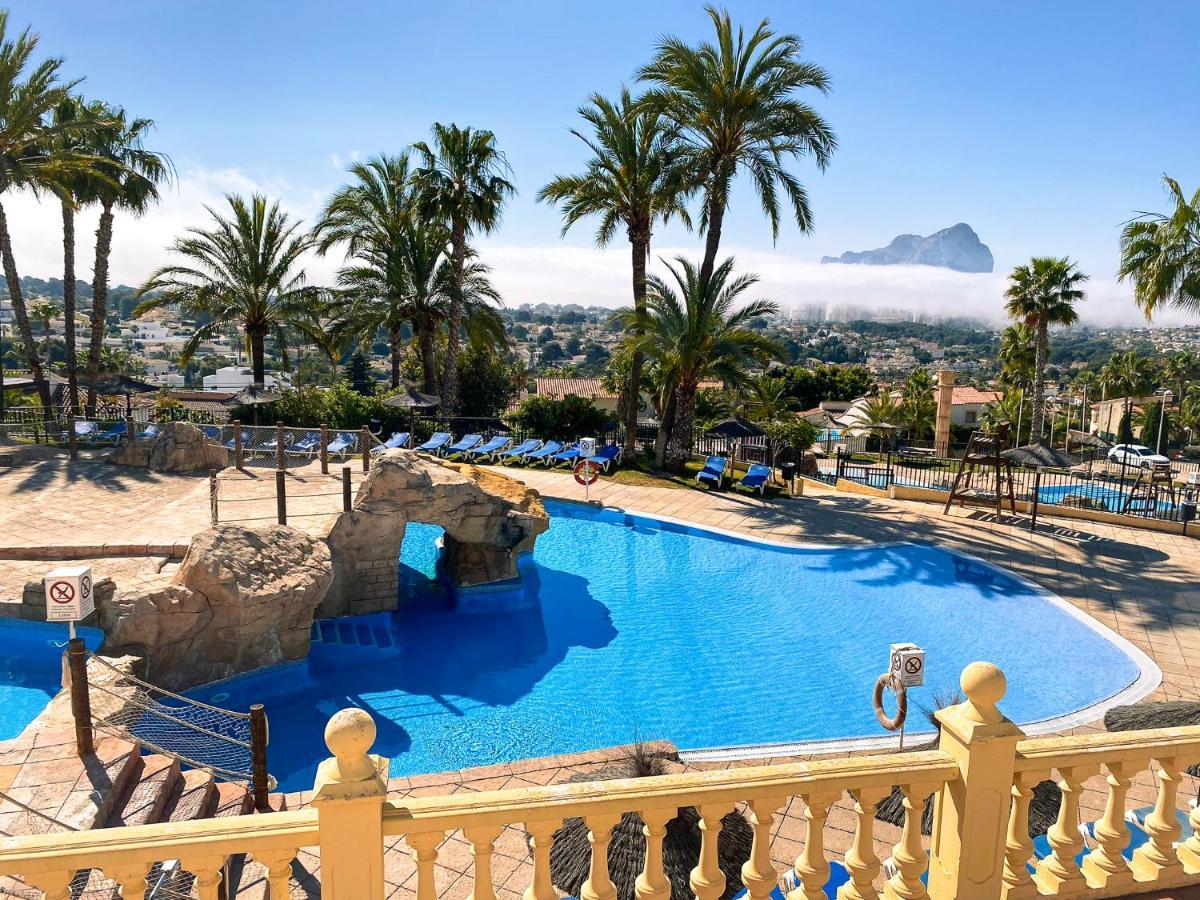 The View: Sea, Mountain, Terrace, Swimming Pool