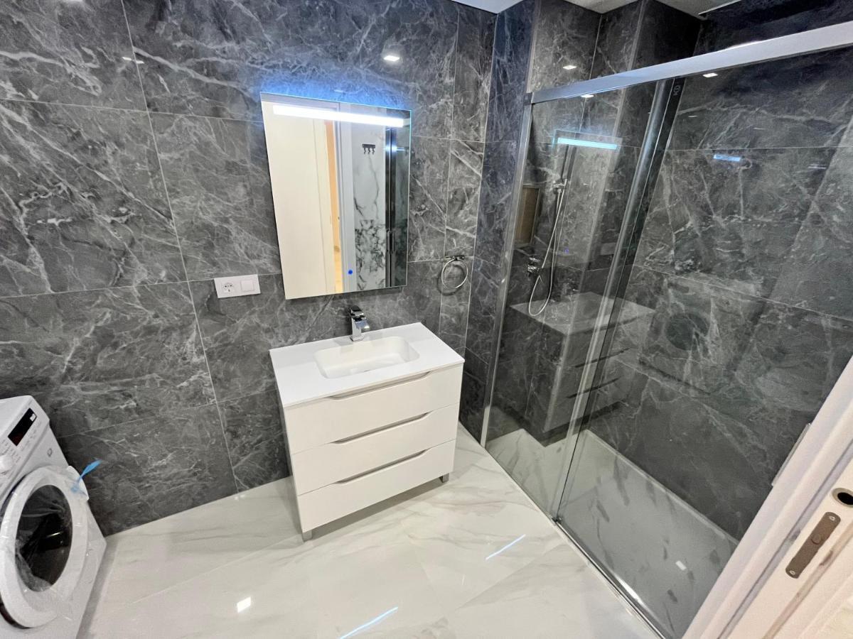 Apartamento 70m Playa Jardin Piscina Wifi Aire *