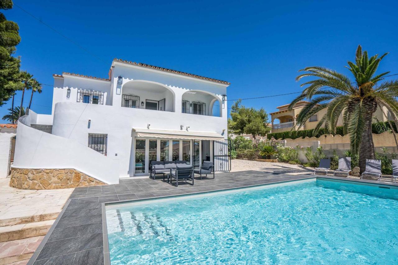 Luxe Villa *