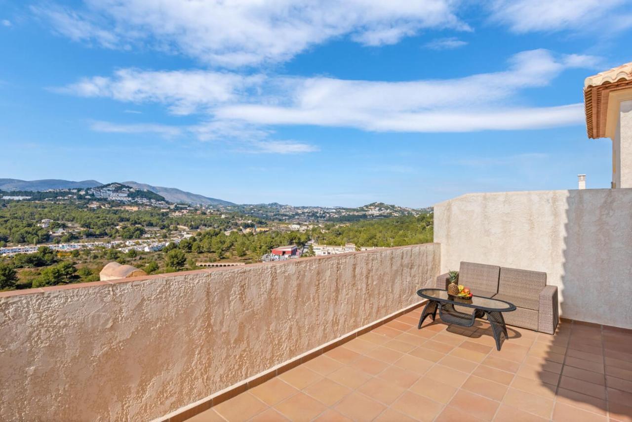 Spacious Mountain View Holiday home