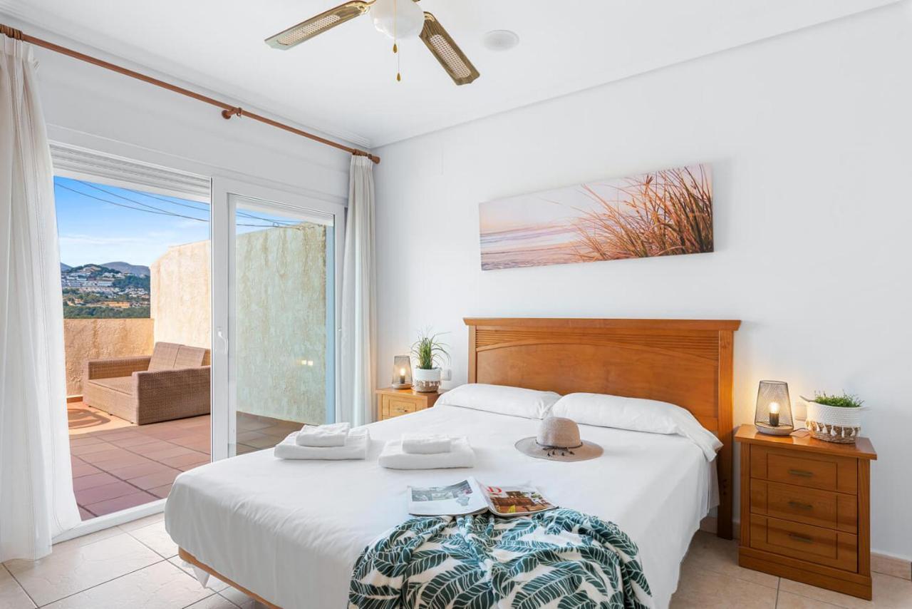 Spacious Mountain View Holiday home