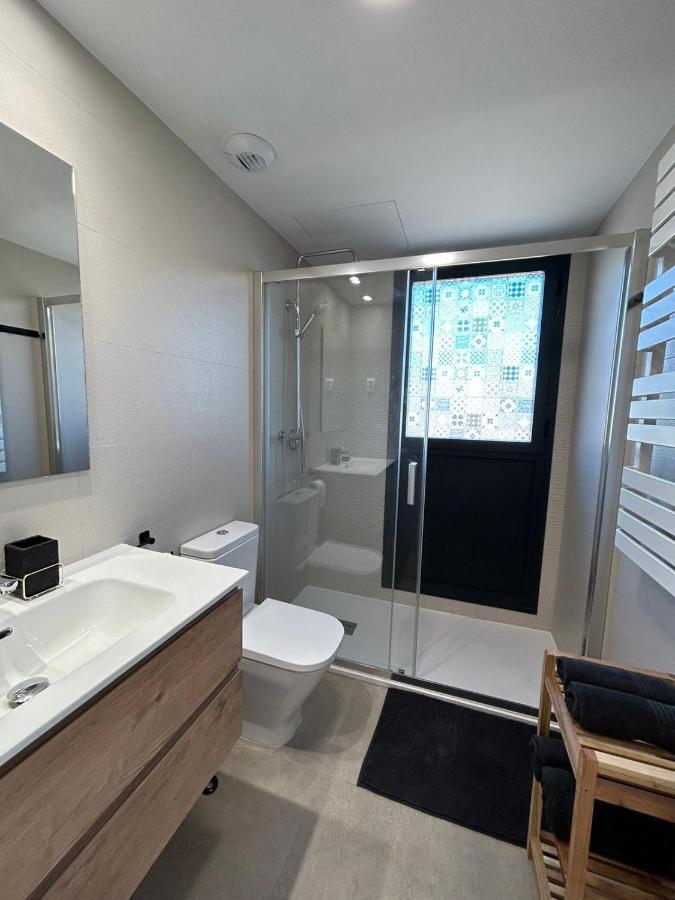 Sunrise Tower Apartment *