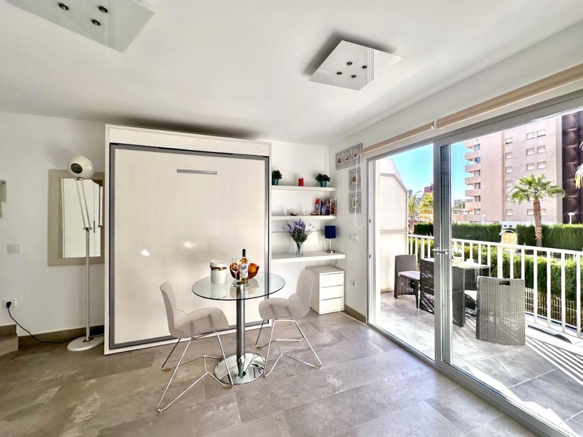 Modern Near The Sea Apartment *