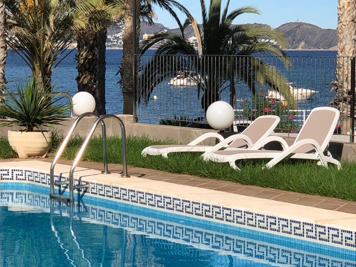 Apartamento Mesana / First Line With Panoramic Sea View